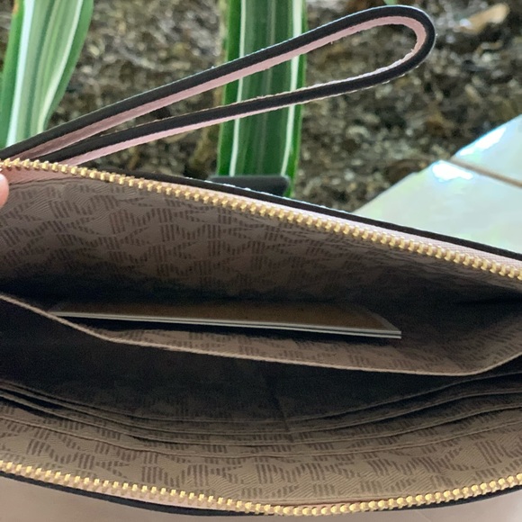 MICHAEL KORS JET SET TRAVEL LRG ZIP CLUTCH 32T6GTVW3U NEW WITH TAG - Picture 7 of 16